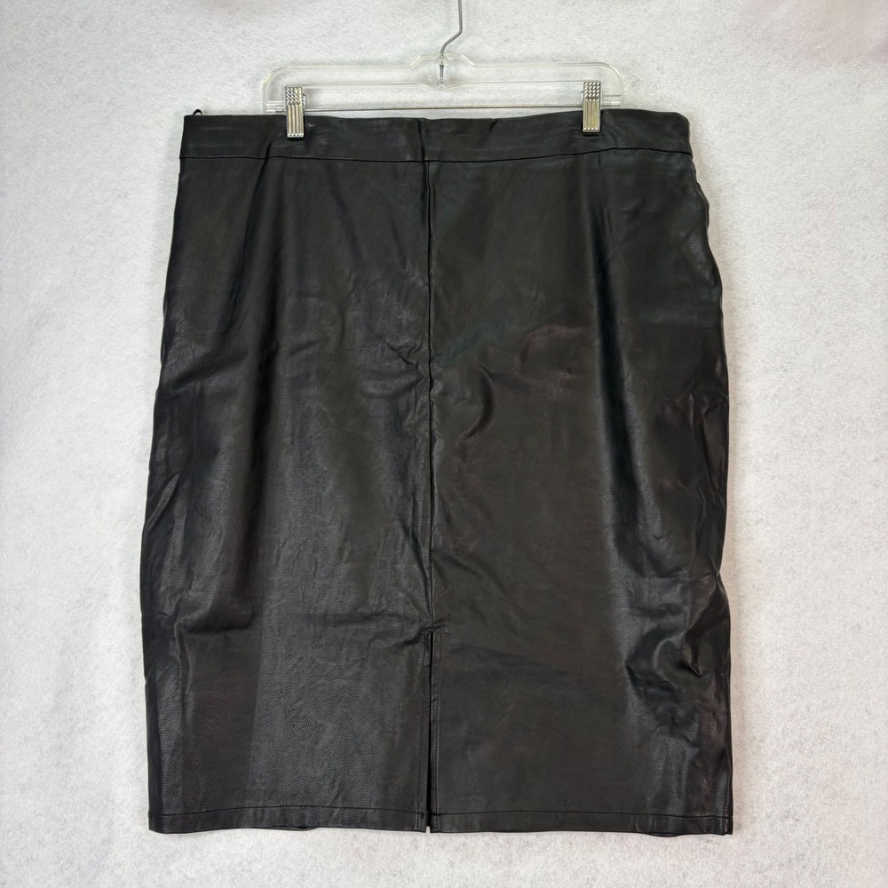NWT City Chic Black Pleather Split Pencil Skirt Womens 20 Mid Length Goth Office